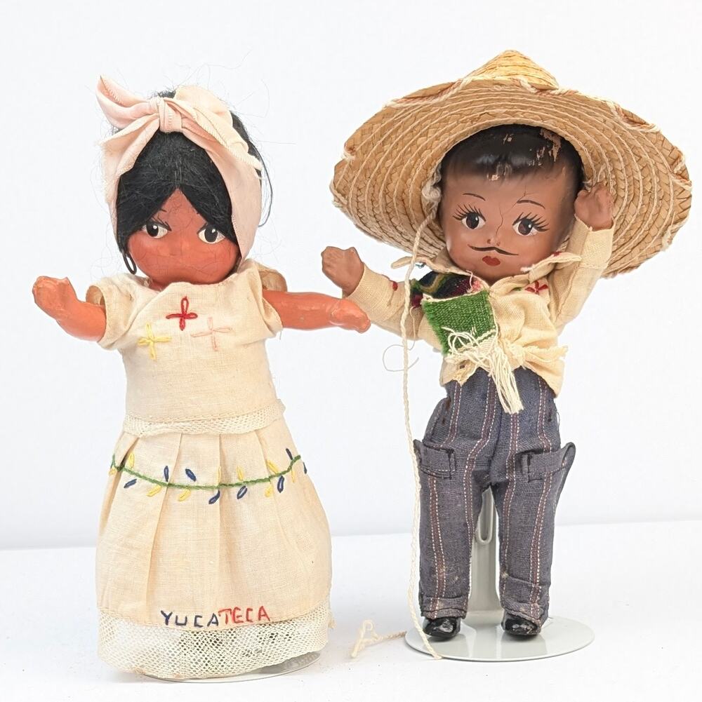 Vintage Mexican Folk Art Dolls – 2 Painted Papier-Mâché Figures – Yucateca